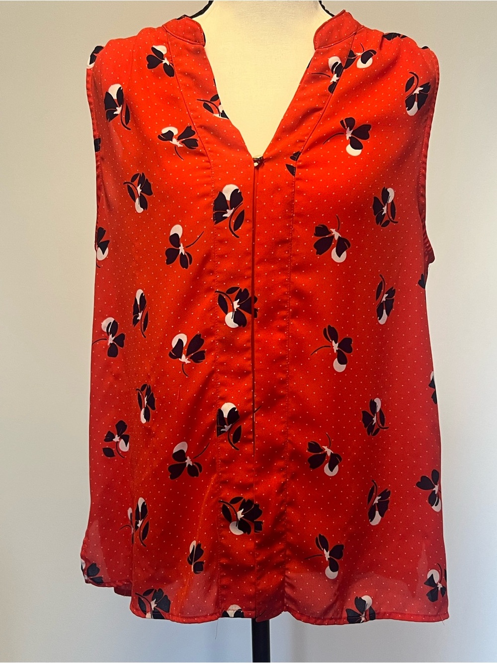 Women's Red Floral V-Neck Sleeveless Camisole